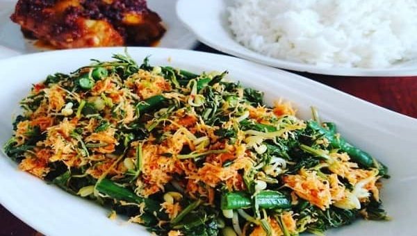 Daun Kenikir