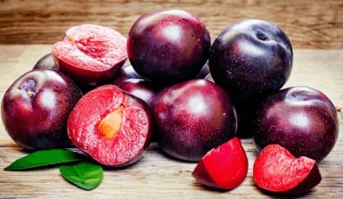 Buah Plum